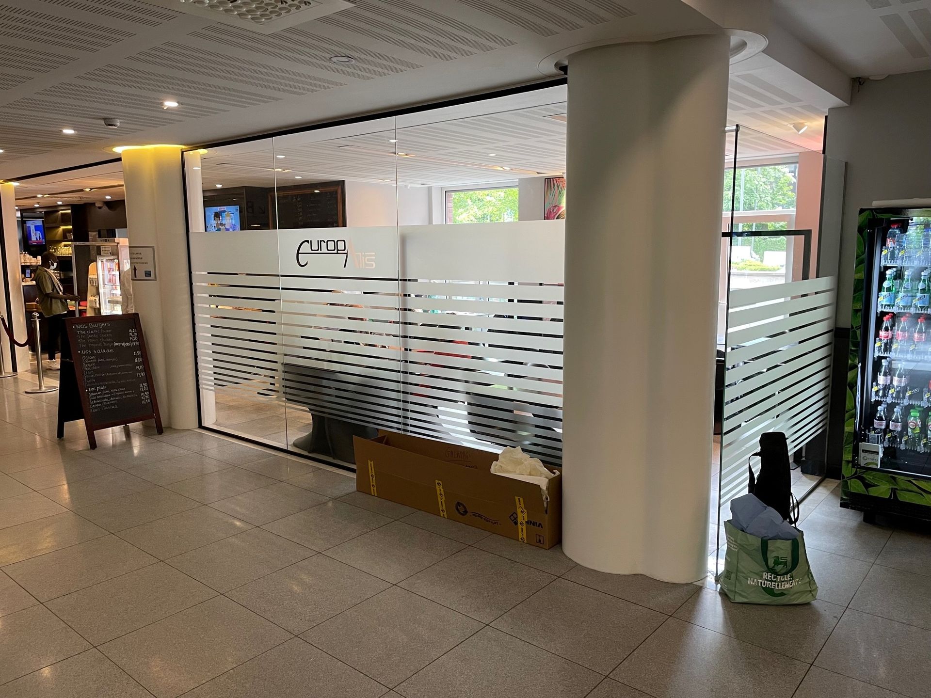 films sablés logo établissement de soins